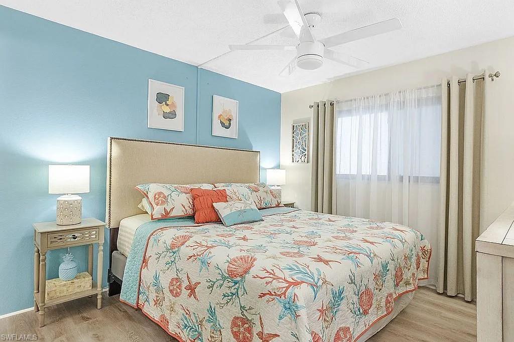 WINDWARD POINT CONDO - Residential