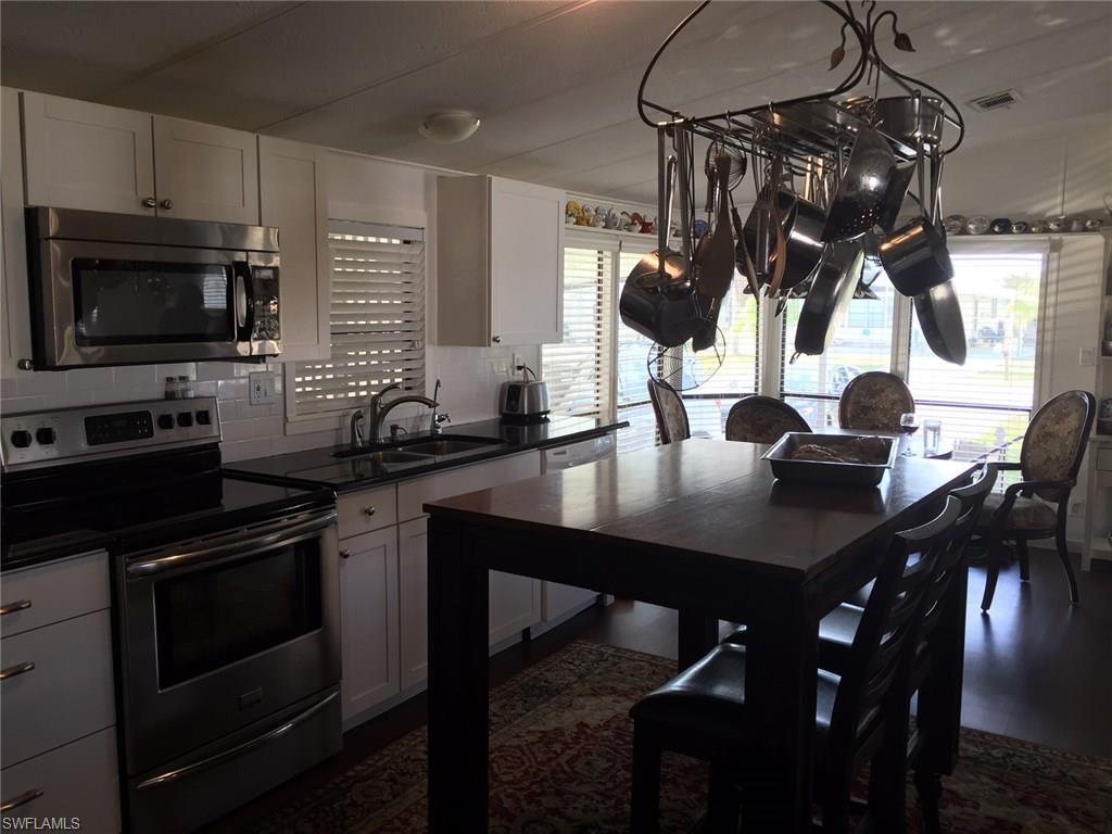 IMPERIAL HARBOR - Residential