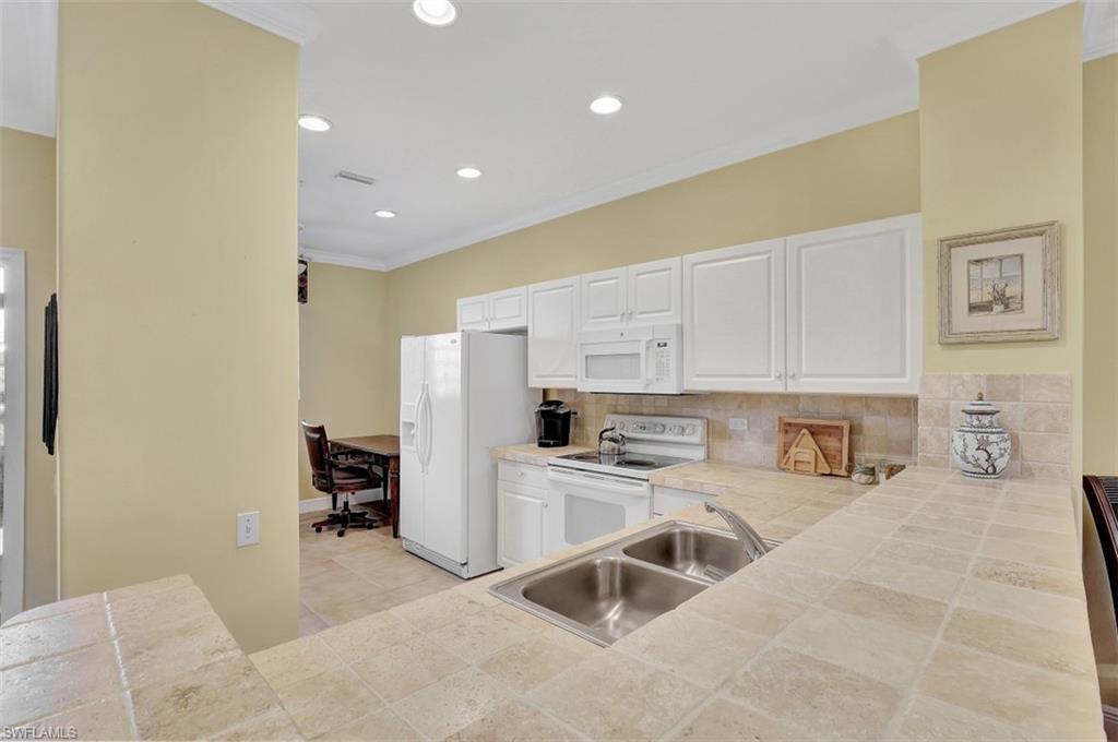 WATERFORD AT VANDERBILT COUNTRY CLUB - Residential