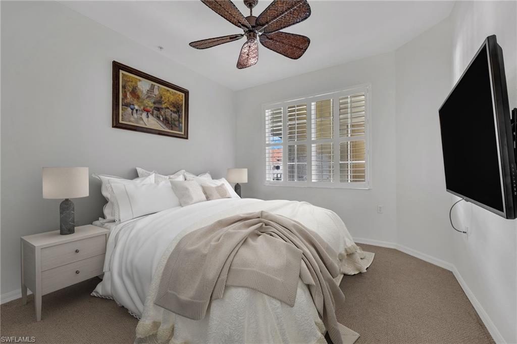 LAKE BARRINGTON - Residential