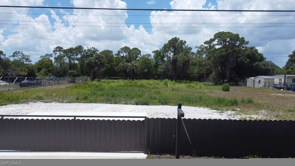 SUNCOAST ESTATES UNREC - Land