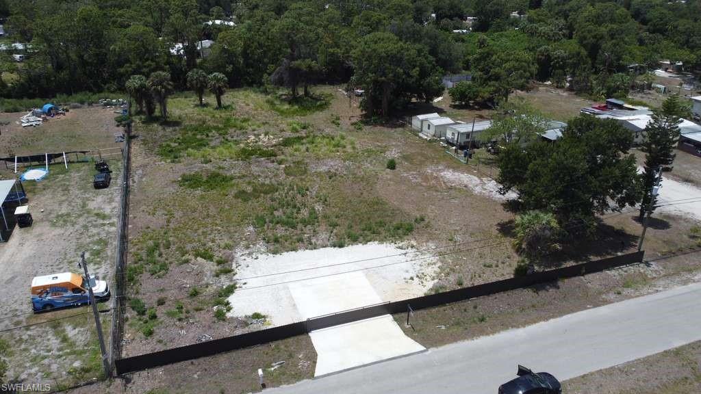 SUNCOAST ESTATES UNREC - Land