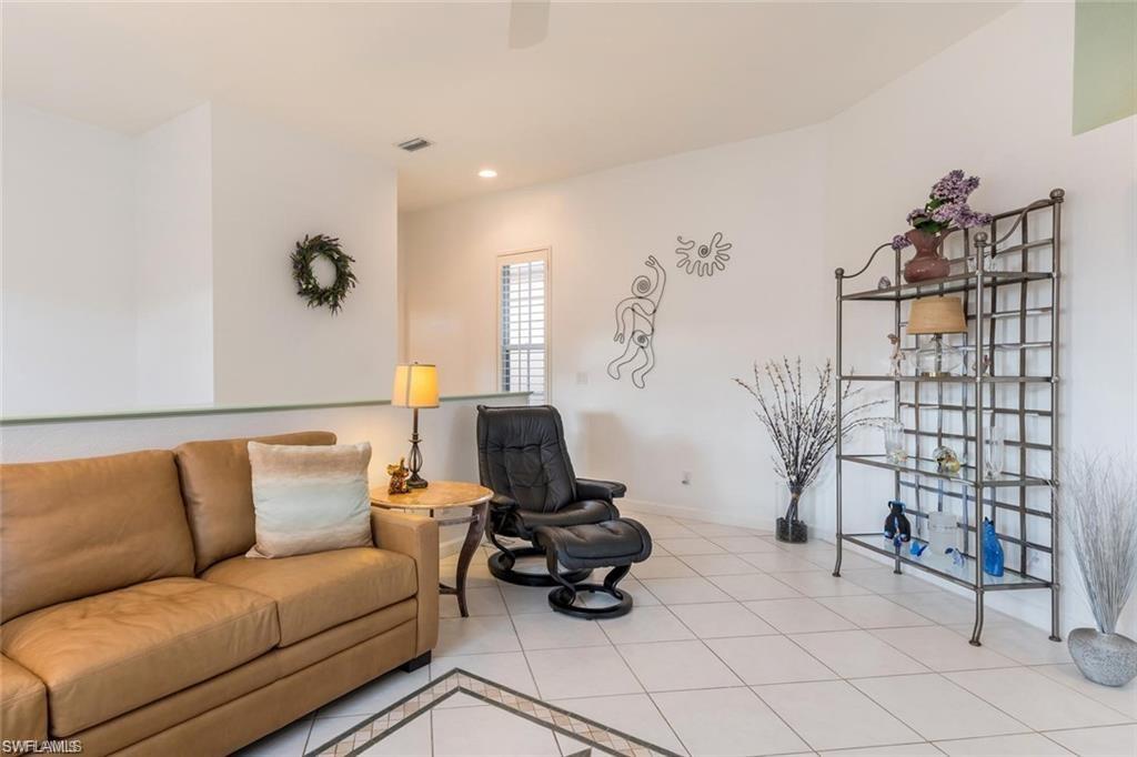 RAVENNA - Residential Lease