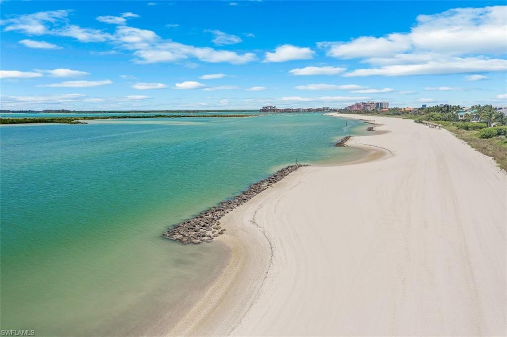 HIDEAWAY BEACH - Residential