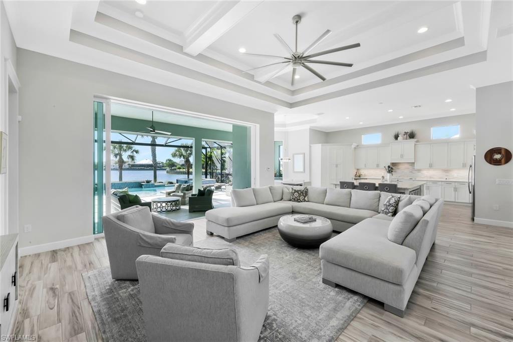 ISLES OF COLLIER PRESERVE - Residential