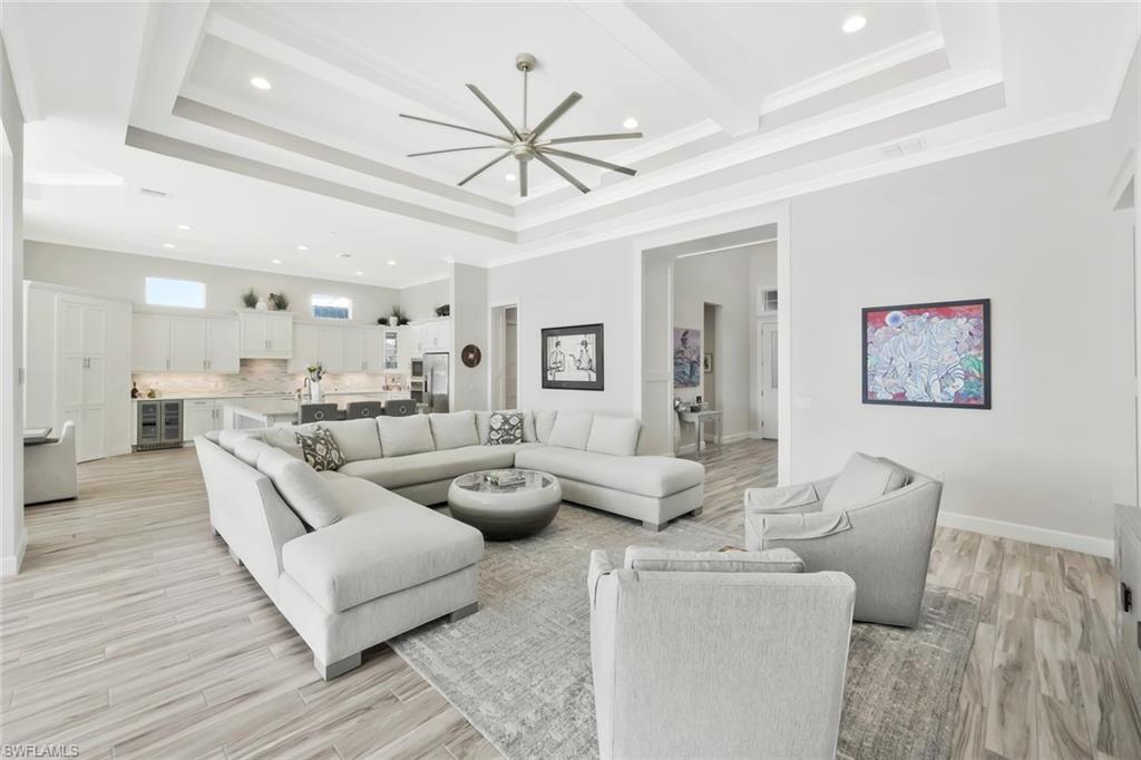 ISLES OF COLLIER PRESERVE - Residential