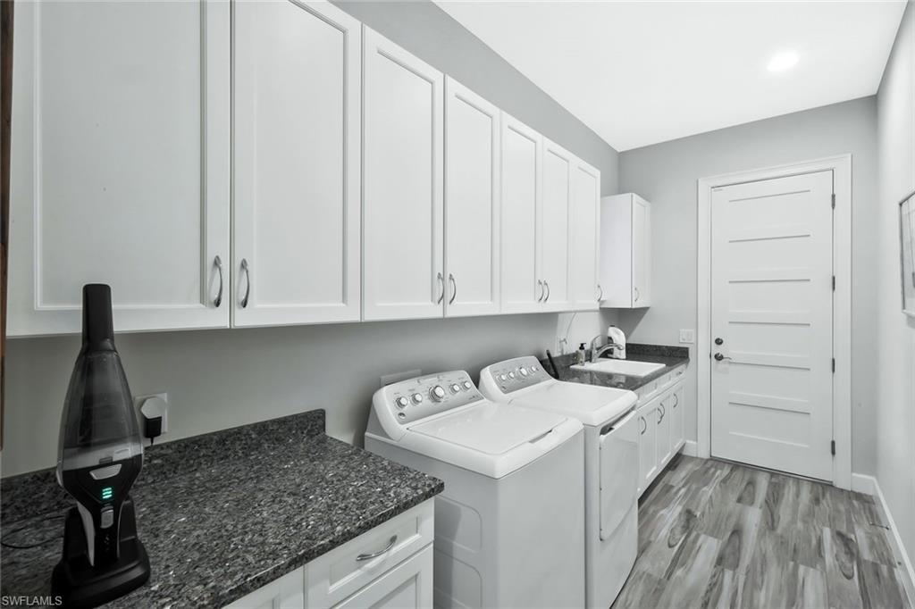 ISLES OF COLLIER PRESERVE - Residential