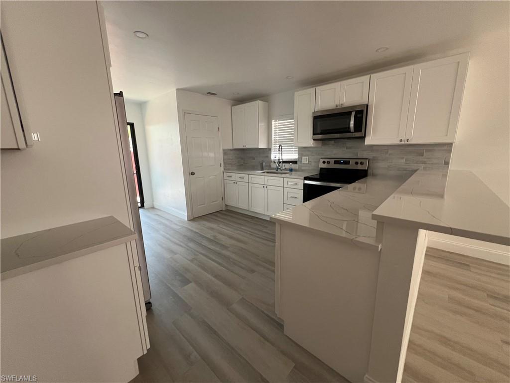 IMPERIAL SHORES - Residential Lease