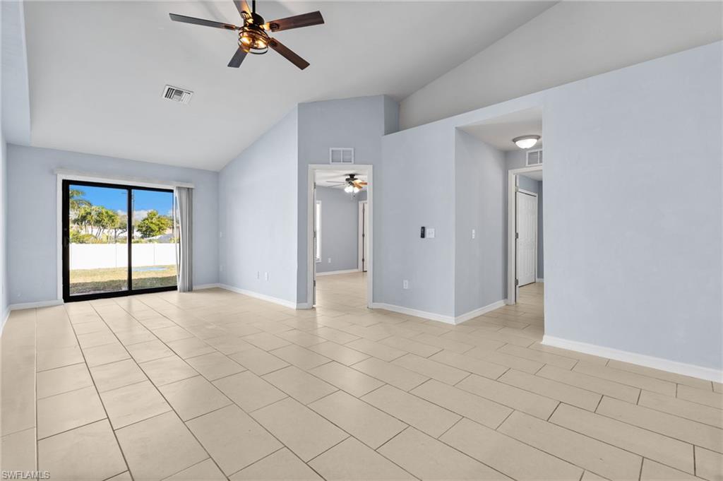 CAPE CORAL - Residential