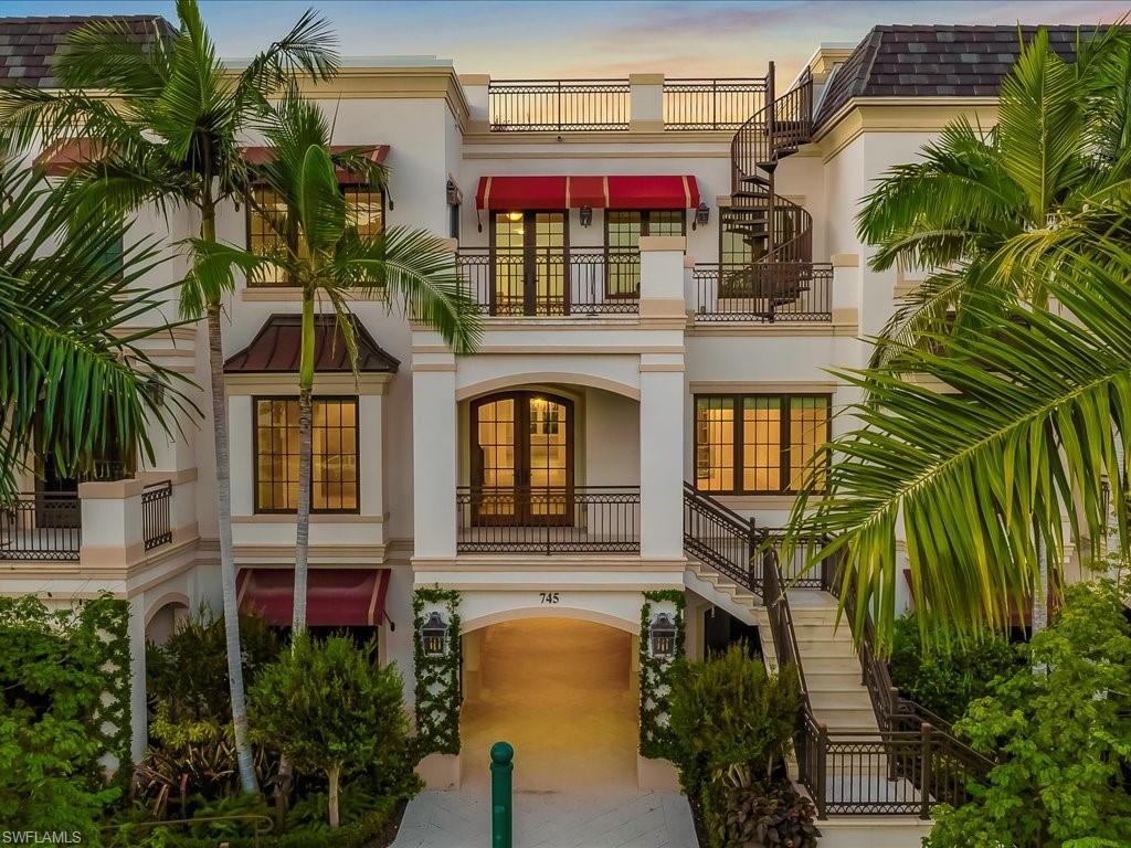 OLDE NAPLES - Residential