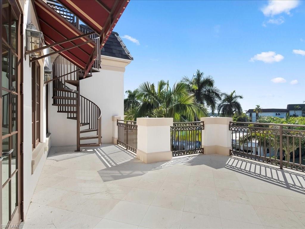 OLDE NAPLES - Residential