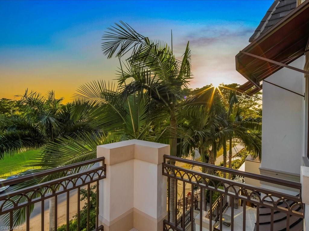 OLDE NAPLES - Residential