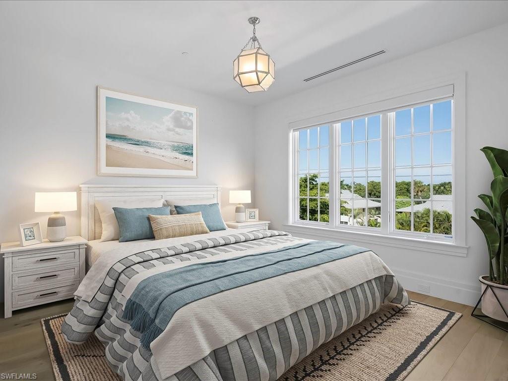 OLDE NAPLES - Residential