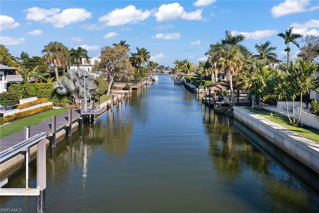 AQUALANE SHORES - Residential