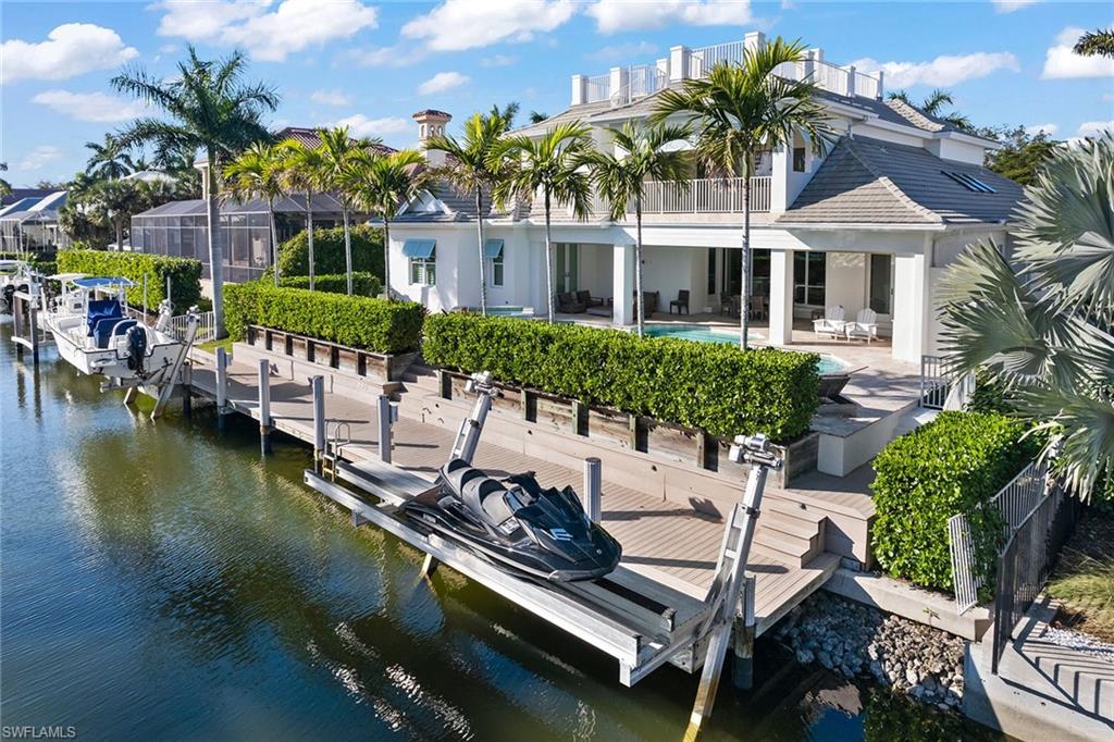 AQUALANE SHORES - Residential