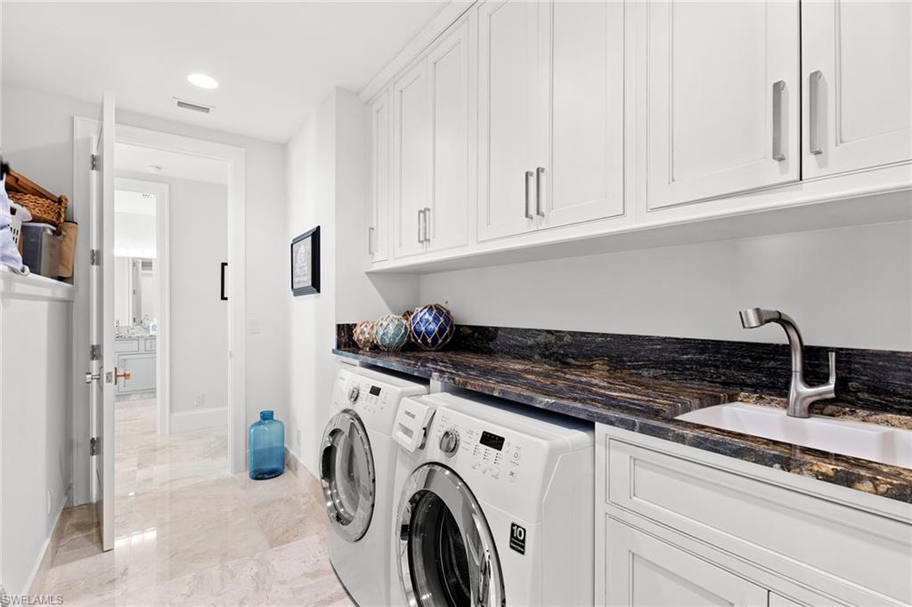 AQUALANE SHORES - Residential