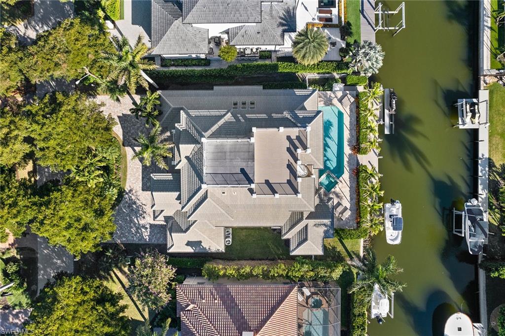 AQUALANE SHORES - Residential