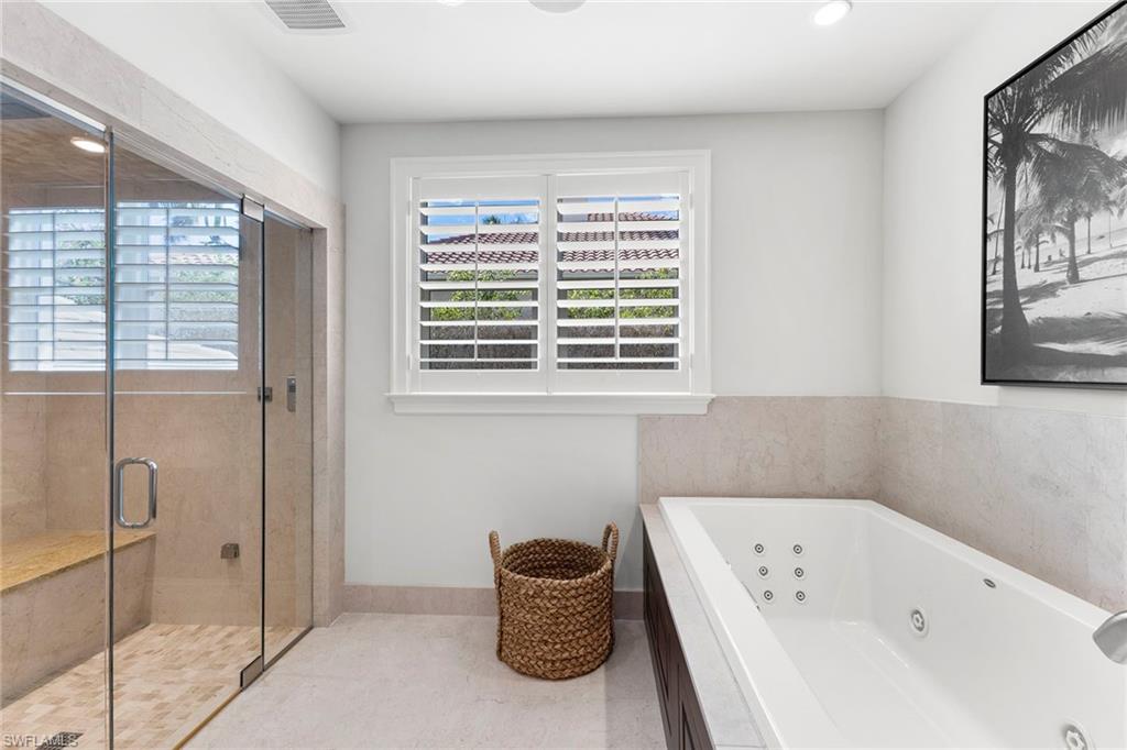 AQUALANE SHORES - Residential