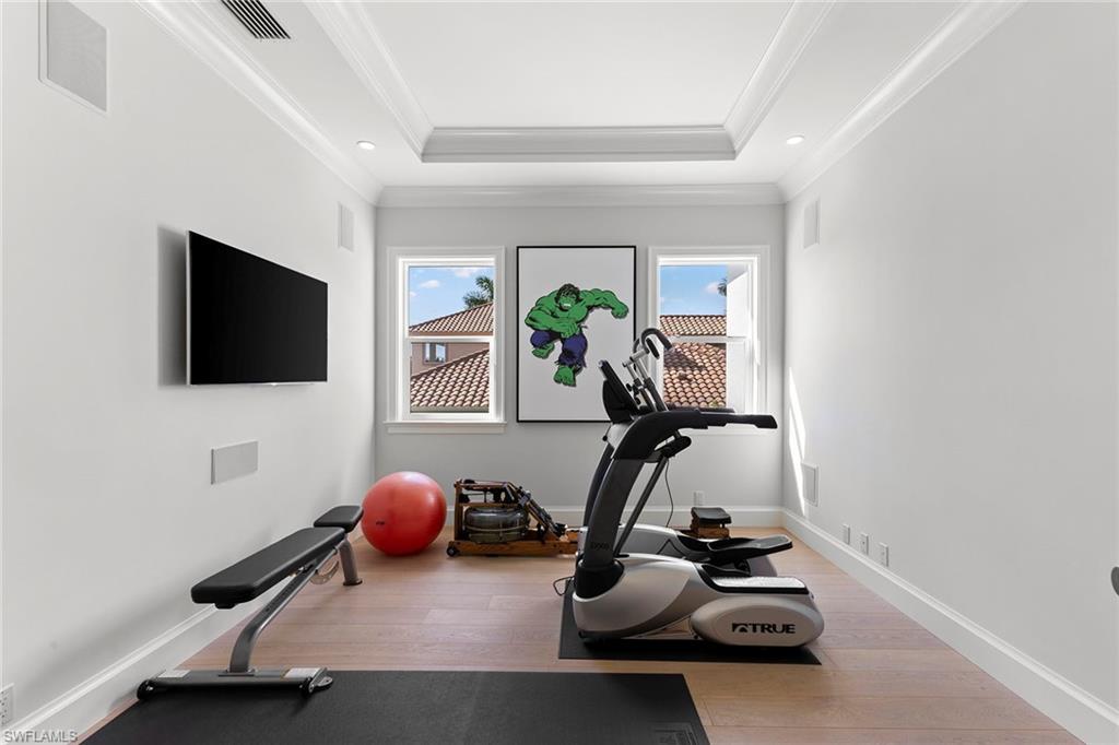 AQUALANE SHORES - Residential