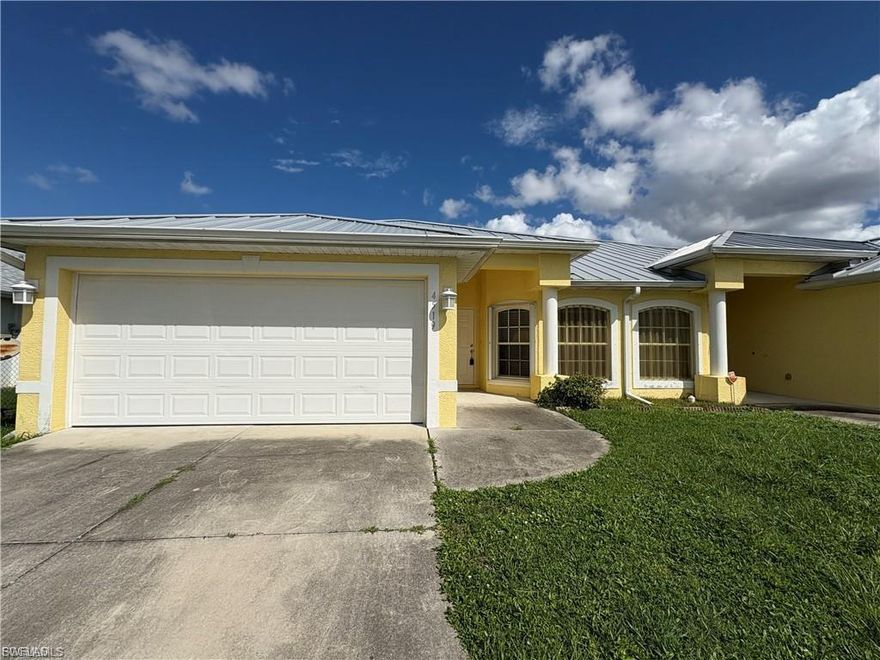 Welcome home to this contemporary-style residence designed for comfort and easy living. This inviting home features two bedrooms, two bathrooms, a convenient in-unit laundry, and a two-car garage. Thoughtfully laid out with modern appeal, it’s the perfect place to unwind and enjoy the relaxed Florida lifestyle. Credit score 650 - First, Last, & Security - Rental insurance required - Pets ok screened no aggressive breeds Pet fee $500 non refundable. Applications are completed on line at the DoorLoop Portal Information for the application: Full Name, phone number, email address, birthdate for each adult applying.