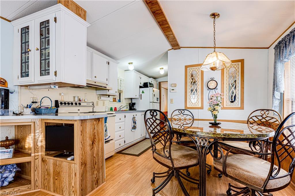 IMPERIAL WILDERNESS - Residential