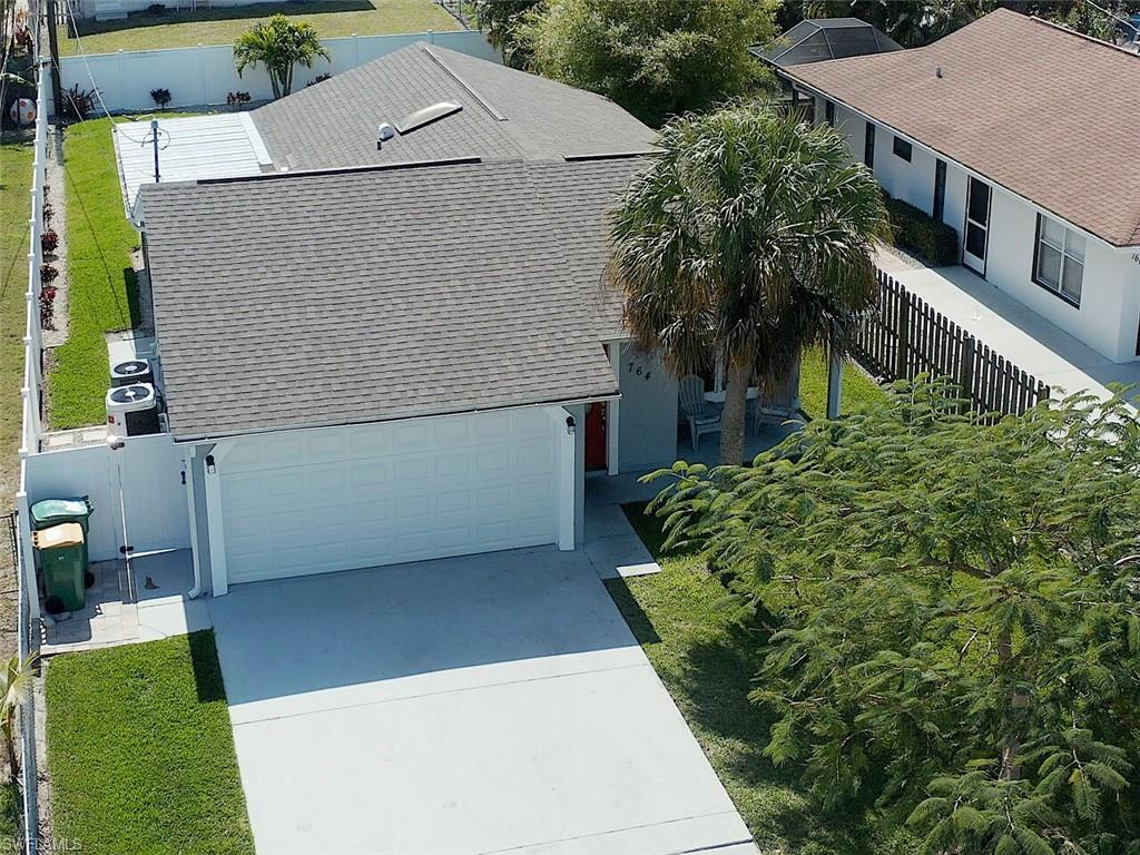 NAPLES PARK - Residential