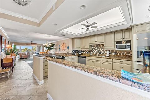 Apartment in FORT MYERS FL 4309 Mariner WAY.jpg