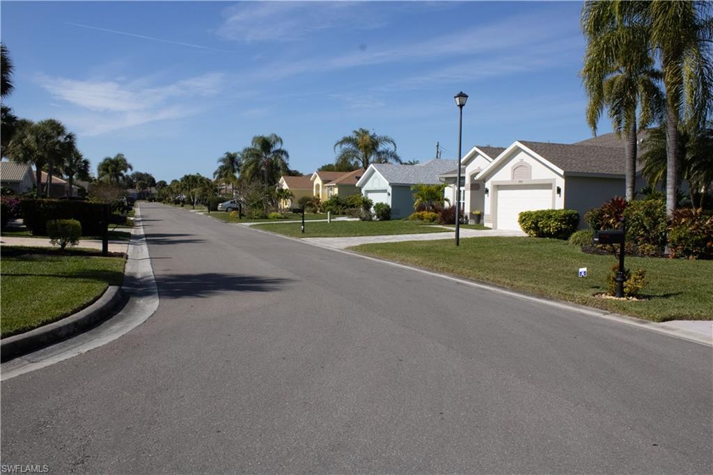 COLONIAL POINTE - Residential Lease