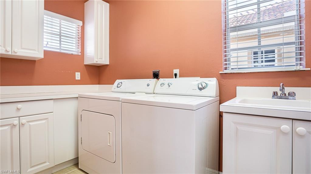 BELL TOWER PARK - Residential