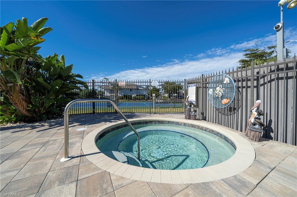 NEWPORT GLEN - Residential Lease