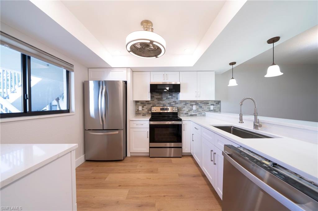 NEWPORT GLEN - Residential Lease