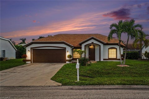 Photo of 22394 Fountain Lakes BLVD, ESTERO, FL 33928 (MLS # 226034518)