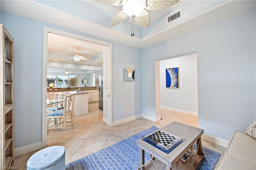 HAWTHORNE - Residential Lease