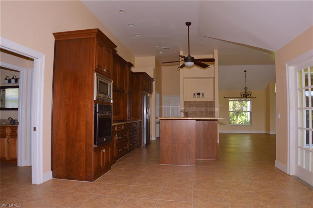 WATERFORD VILLAGE - Residential