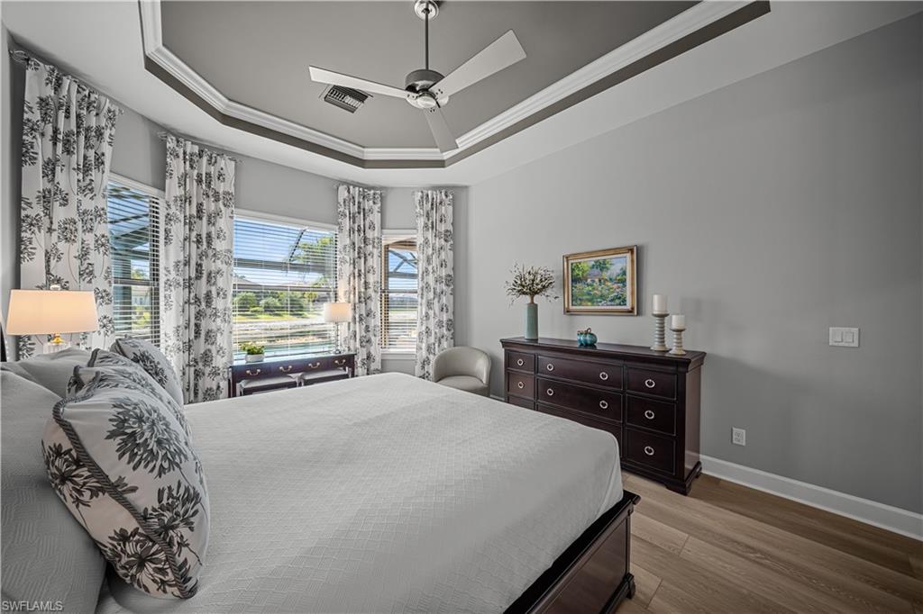 ESPLANADE - Residential