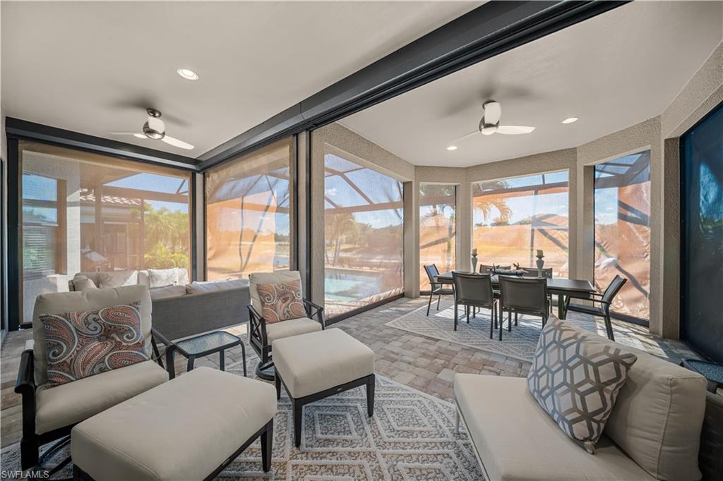 ESPLANADE - Residential