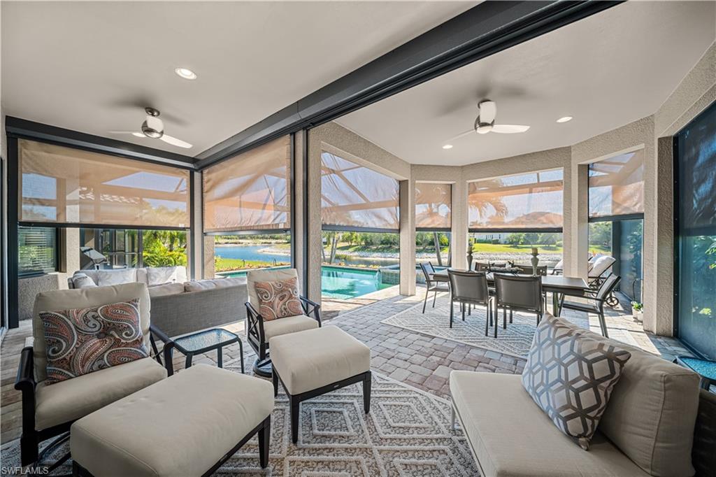 ESPLANADE - Residential