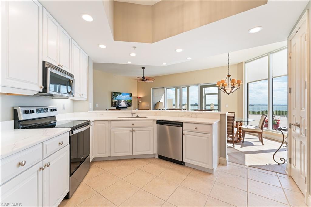 WATERSIDE AT BAY BEACH - Residential