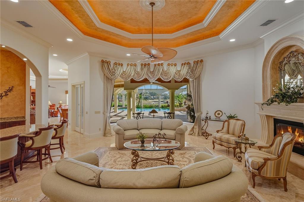 ISLA DEL SOL - Residential