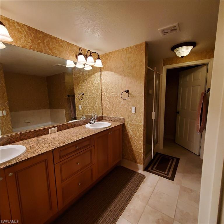 VILLAGIO - Residential