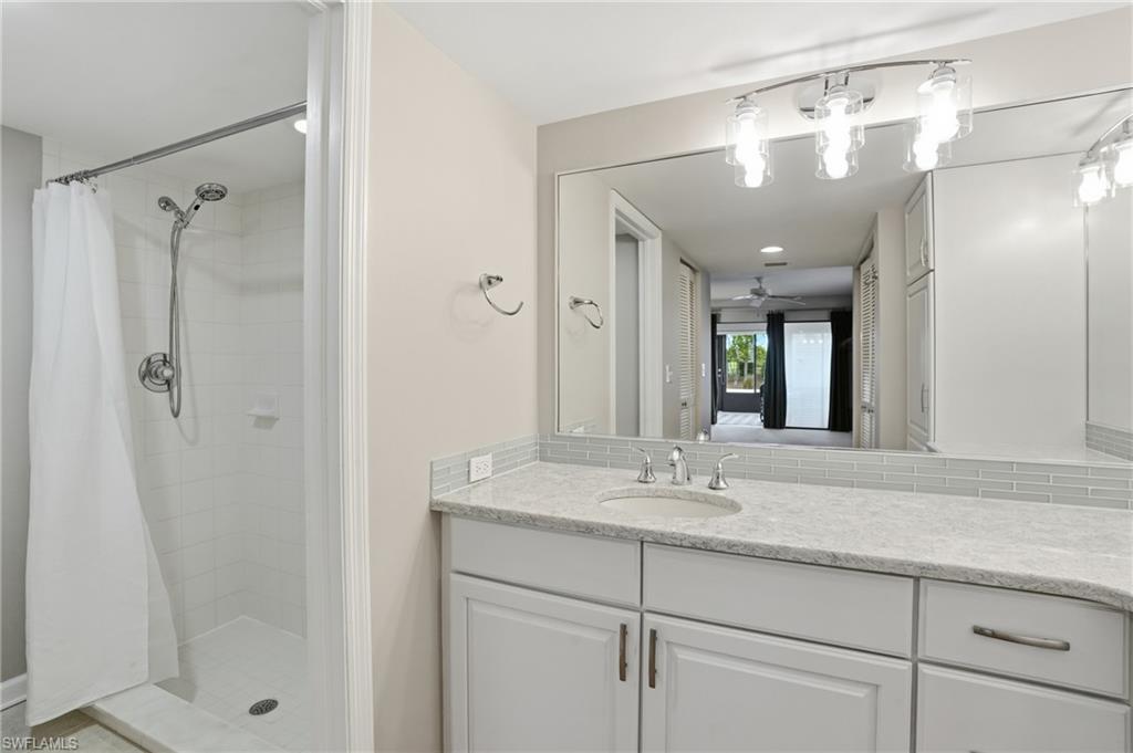 OAKMONT VILLAGE - Residential