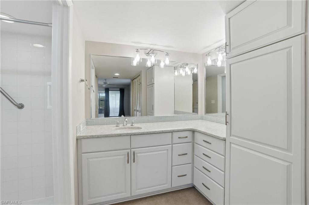 OAKMONT VILLAGE - Residential