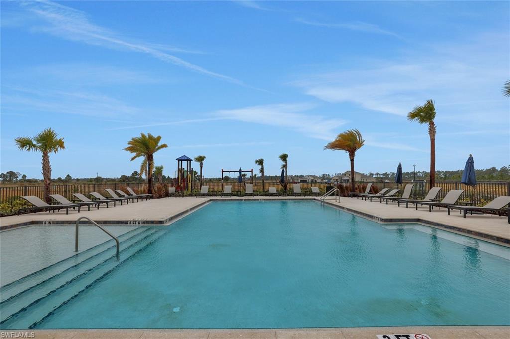 CREEKSIDE RUN - Residential