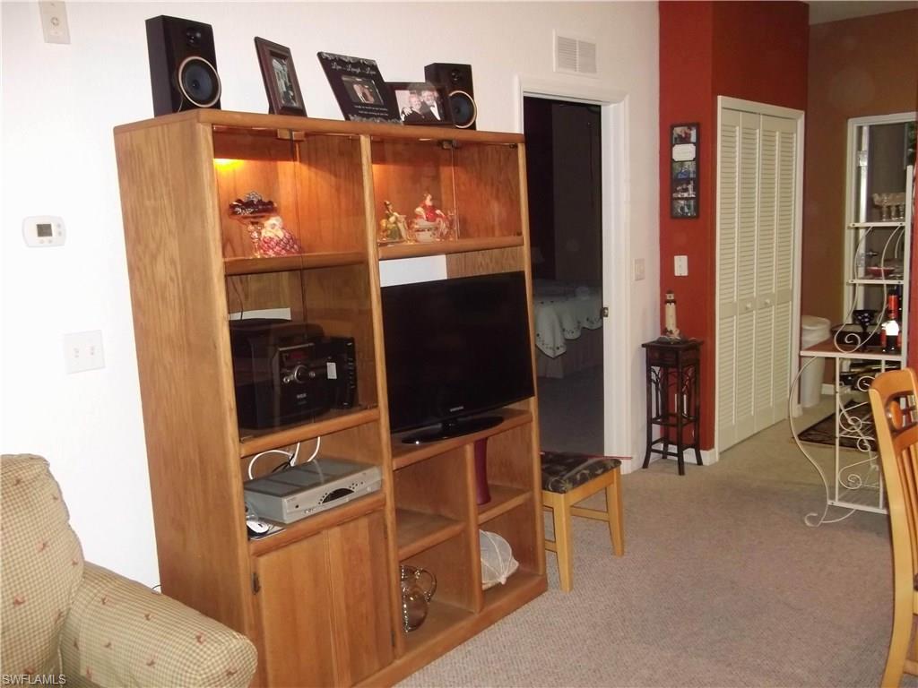 THE COVE AT SIX MILE - Residential