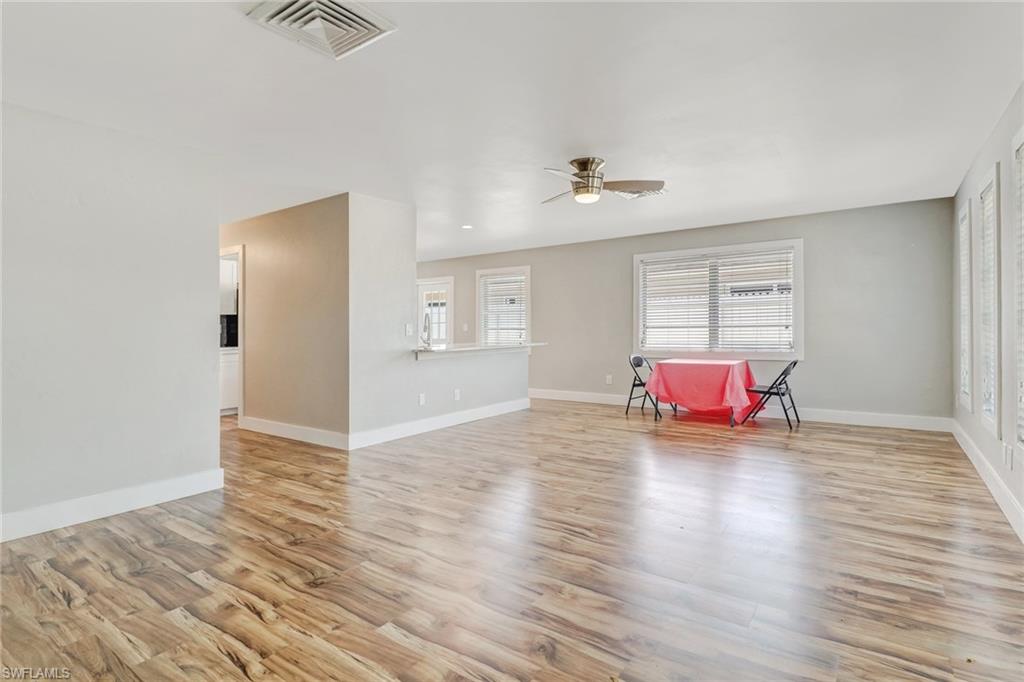 NAPLES PARK - Residential