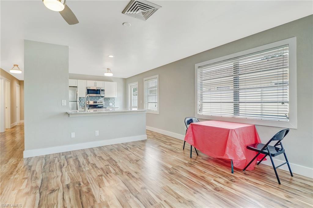 NAPLES PARK - Residential