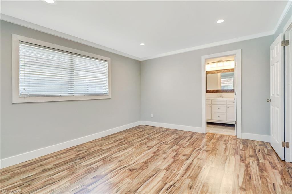 NAPLES PARK - Residential