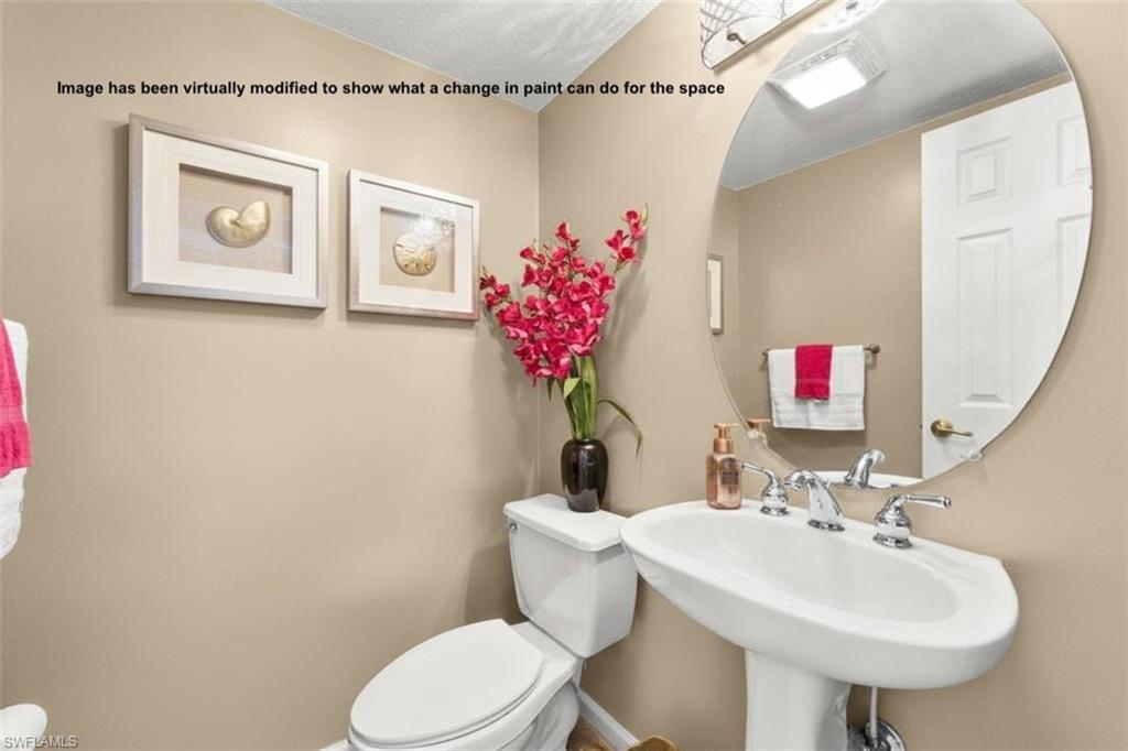 AUTUMN WOODS - Residential