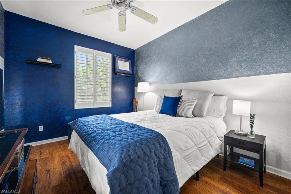 AUTUMN WOODS - Residential