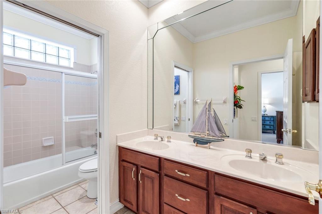 CAPE HARBOUR - Residential